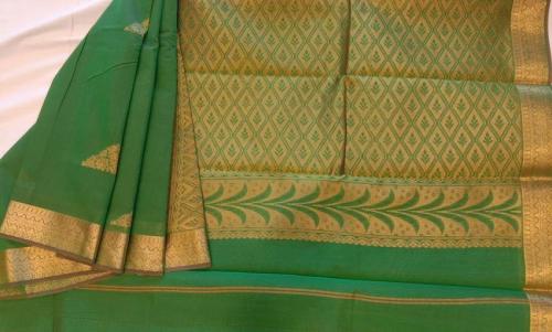 PL EMBOSS SAREE